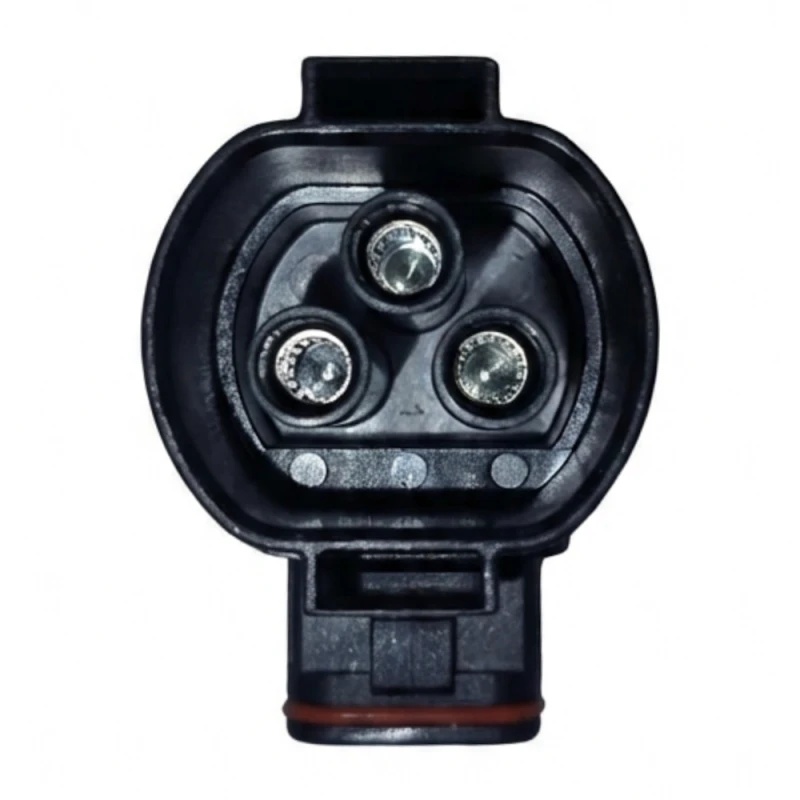 solax-ac-trunk-connector-04.webp